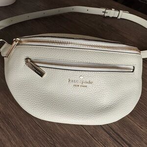 Kate Spade White Leather Crossbody Bag (Belt Bag)